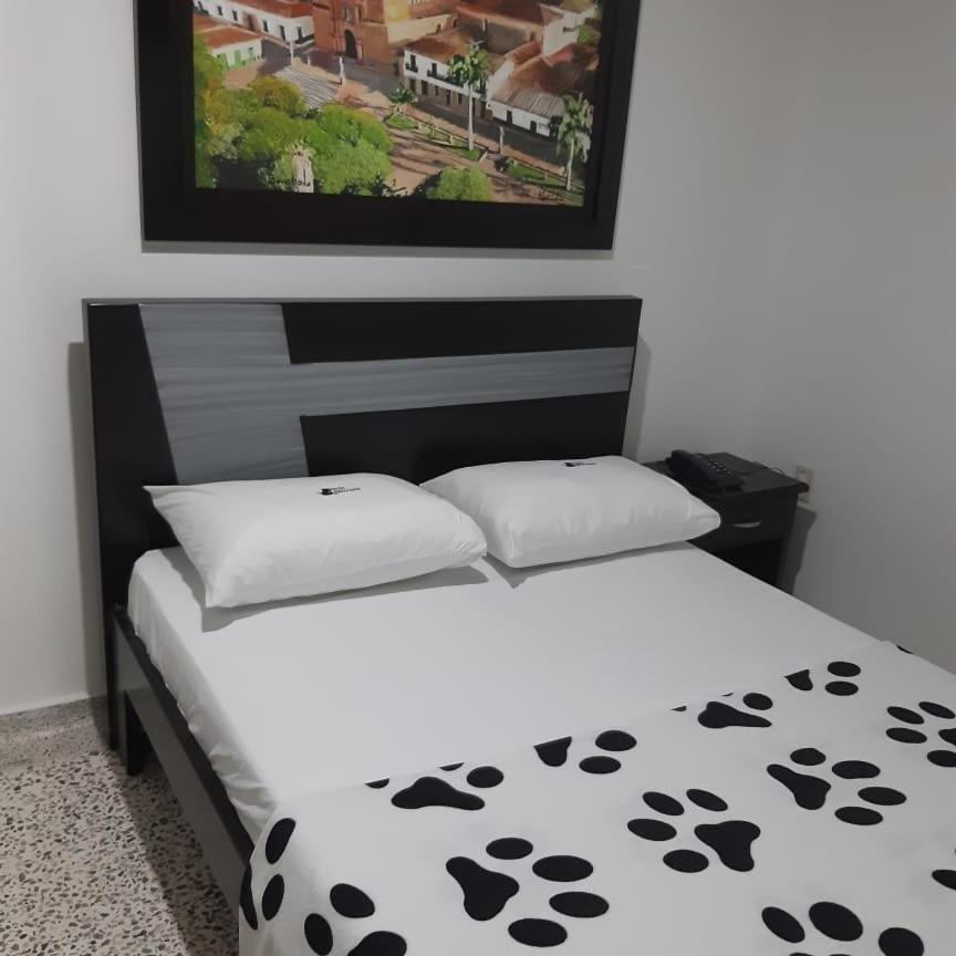 Hotel Embajador Bucaramanga Exteriör bild